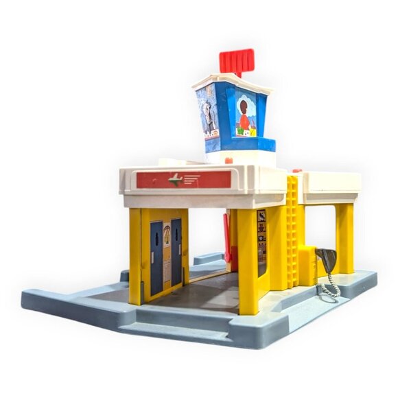 Vintage 1980 Fisher Price Little People Airport - Picture 8 of 9